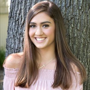 Meet your Posher, Jenna